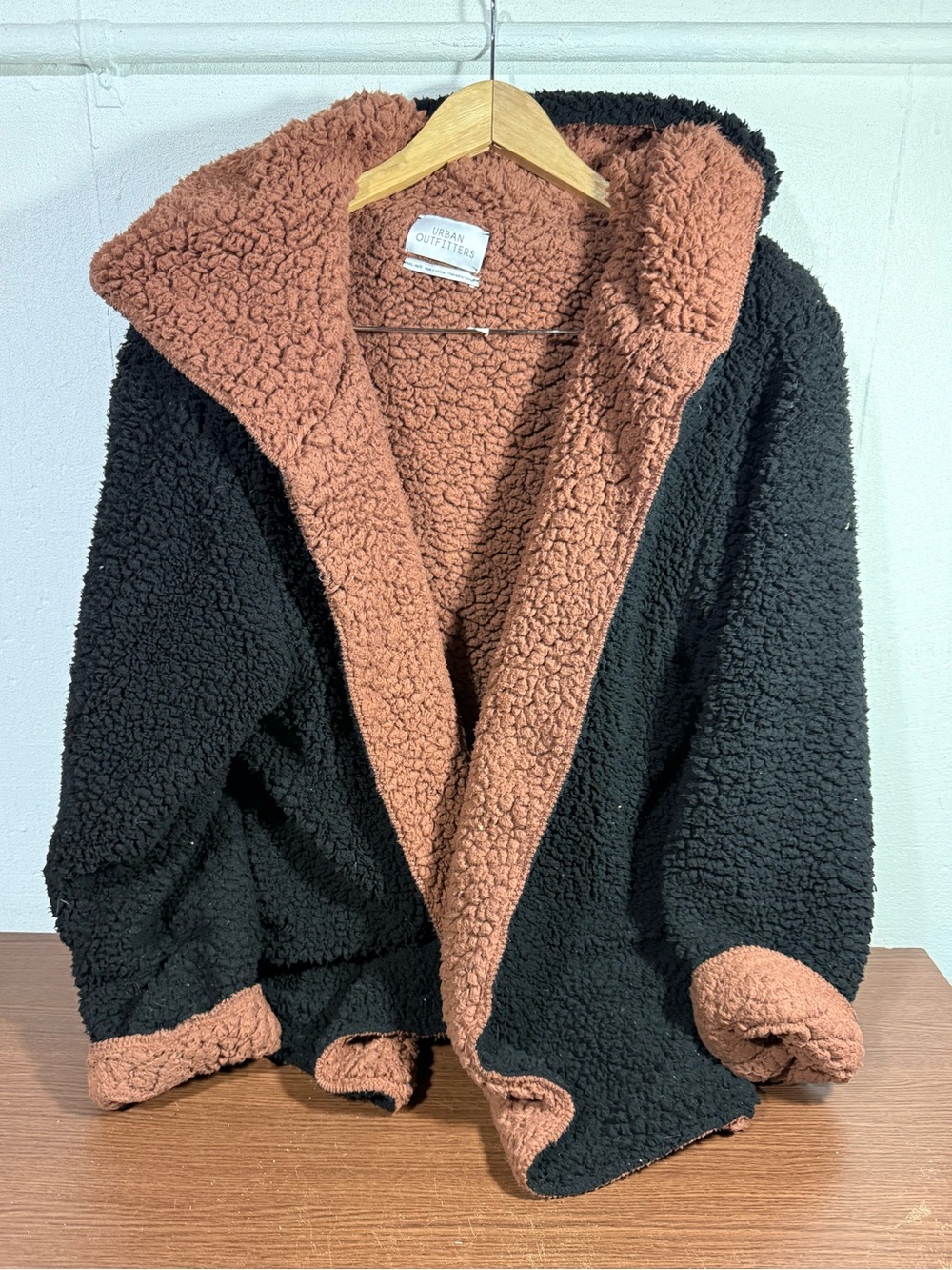 Urban Outfitters Carmella Teddy Jacket M/L